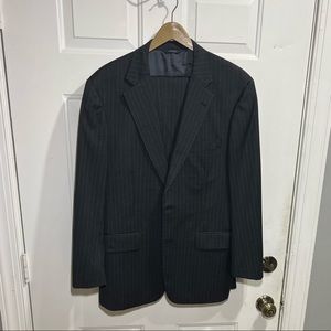 Brooks Brothers Charcoal Pinstripe suit 42L 32x31